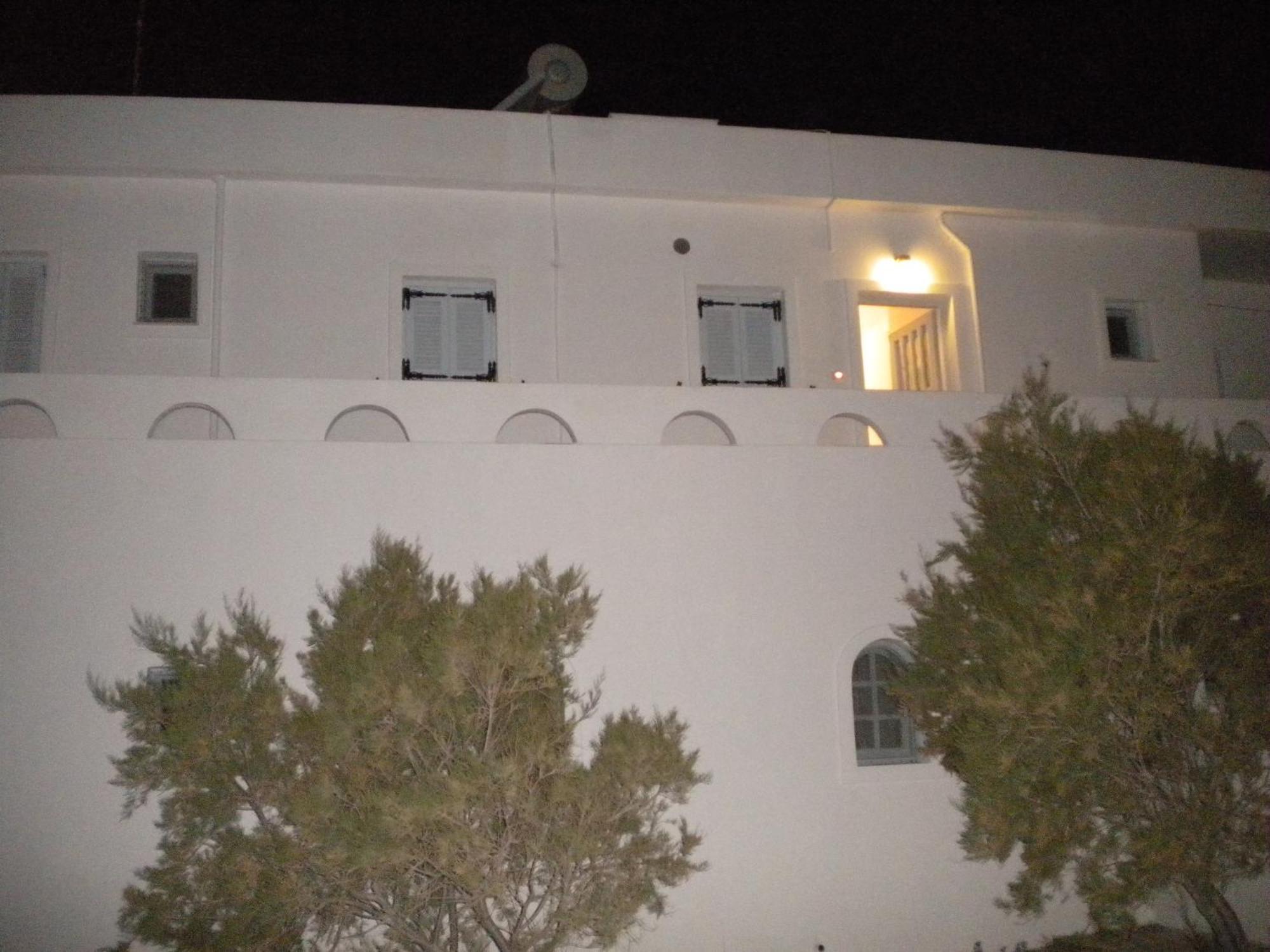 Starlight Luxury Seaside Villa & Suites イメロヴィグリ エクステリア 写真