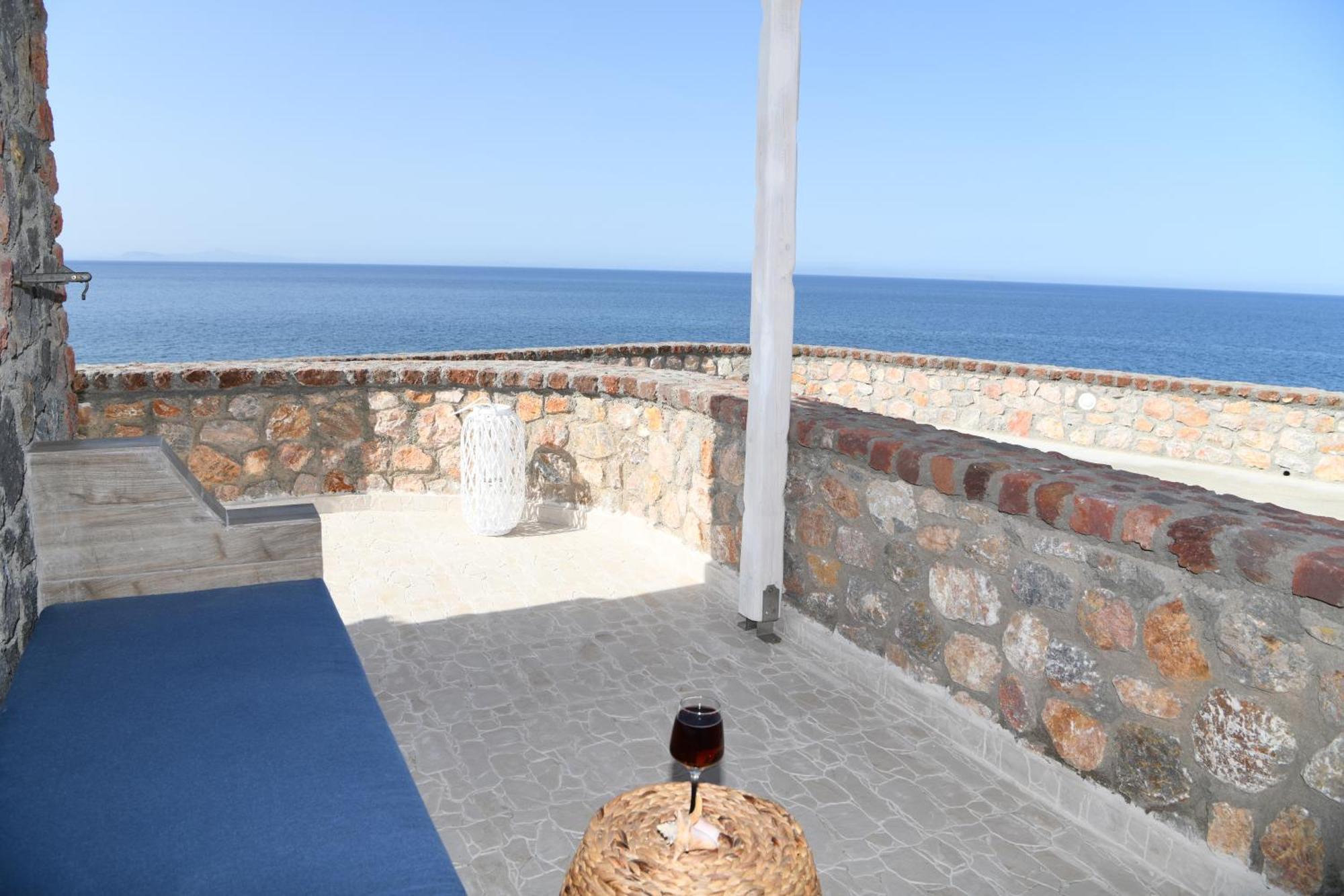 Starlight Luxury Seaside Villa & Suites イメロヴィグリ エクステリア 写真